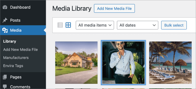 Select photo in media library 